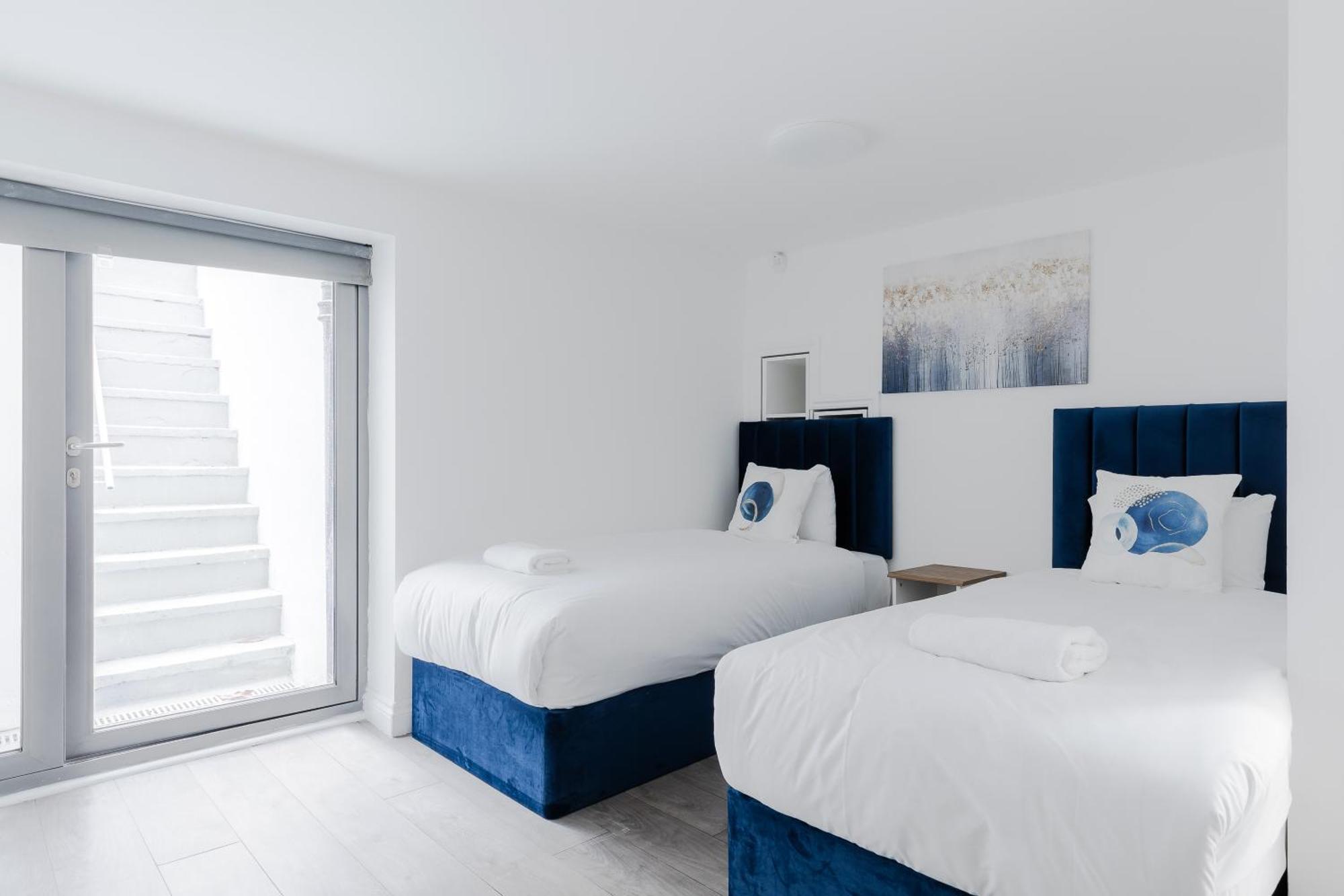Wonderful Apartments Near Portobello Road Лондон Екстер'єр фото